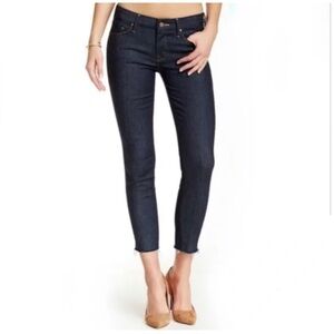 MOTHER Denim Looker Ankle Fray Jeans in So Good Dark Wash Raw Hem